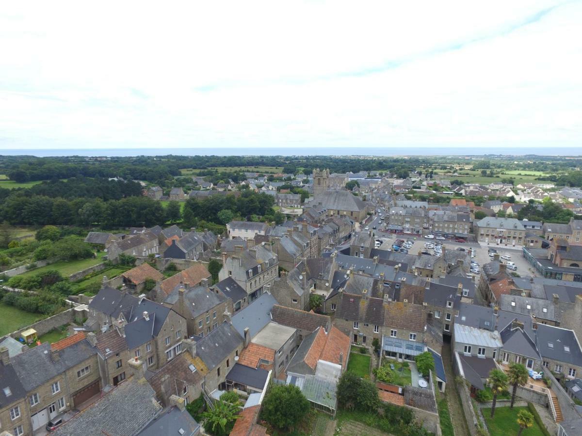 La Tourelle En Normandie Saint-Pierre-Église Exterior foto